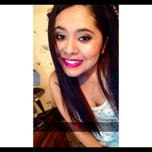 Meet your Posher, Lucy